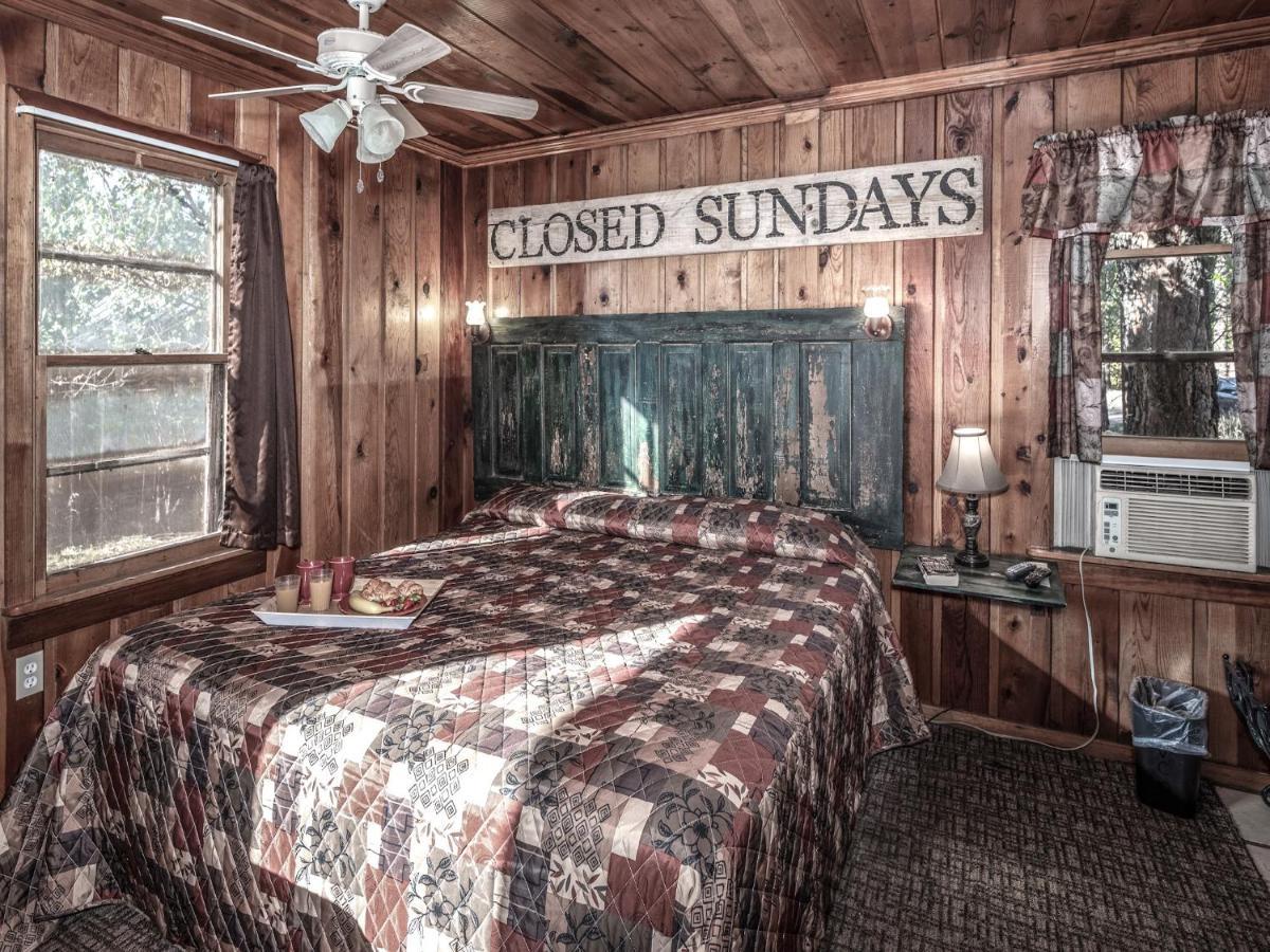 Apache Village 10, King Studio, Midtown, Sleeps 2 Ruidoso Extérieur photo