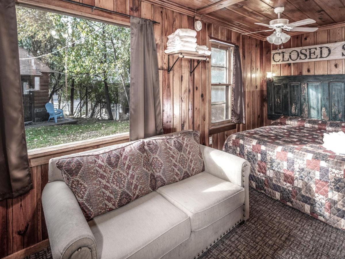 Apache Village 10, King Studio, Midtown, Sleeps 2 Ruidoso Extérieur photo