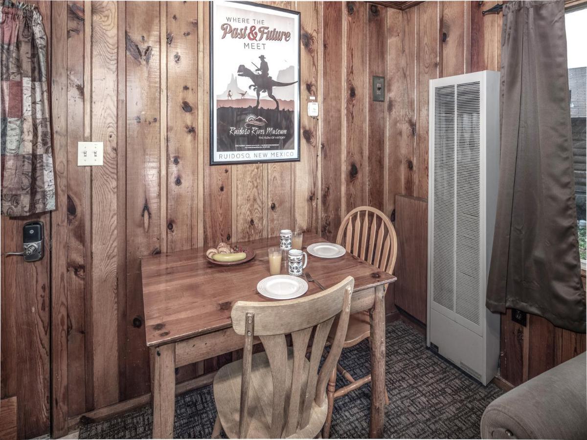 Apache Village 10, King Studio, Midtown, Sleeps 2 Ruidoso Extérieur photo